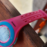 Kinderuhr Digital pink - LED Licht, Wecker & Chronograph für Kinder