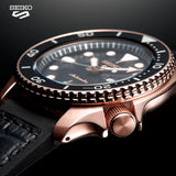 Seiko 5 Sports SRPD76K1 Herrenuhr – Automatik mit Goldton und Silikonarmband
