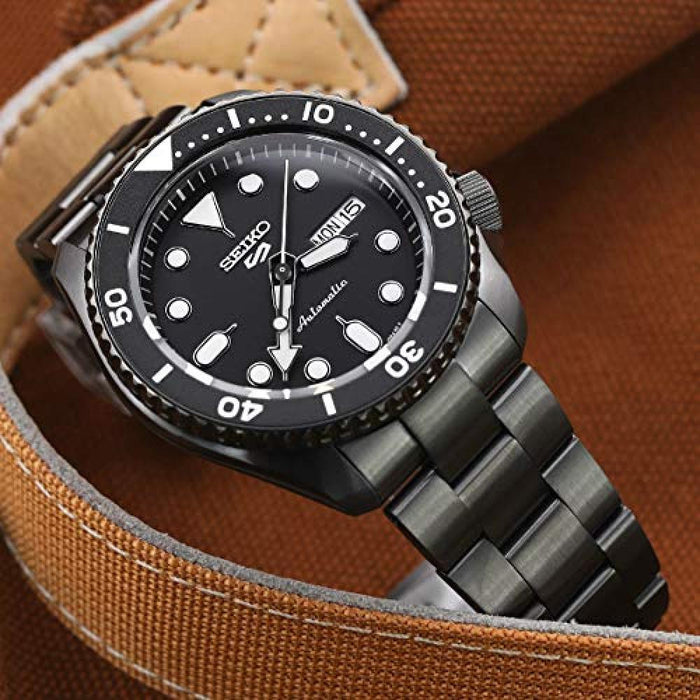 Seiko 5 Sports Automatik Herrenuhr mit Edelstahlarmband
