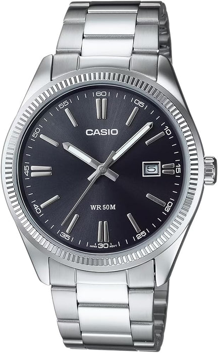 Casio Herrenuhr – Digitaluhr mit Edelstahlarmband