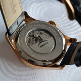 MOMENTUS TM257R-04BR Herrenuhr – Automatik Uhr mit Stil und Präzision