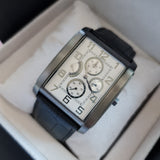 MOMENTUS Y237G-01AG Herrenuhr – Multifunktional, Rechteckig & Elegant