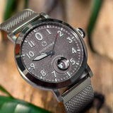 PACOMARINE Thunderbolt Herrenuhr mit Meshband