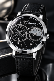 Casio LTF-122L-1ADR Armbanduhr Schwarz Silber Lederarmband Quarz 45mm