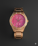 GUESS U0442L5 Damenuhr Roségold mit Pinkem Zifferblatt & Kristallbesatz