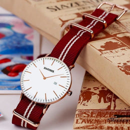 Slazenger Rot Unisex Uhr Sl.09.1980.1.13 – Retro Design mit Stoffarmband