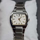 Seiko SUJA11P1 Damenuhr mit Hardlexglas – Elegante Quarzarmbanduhr